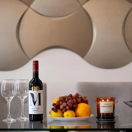 Designer Loft By Opera House, Cozy Artsy Hideout Apartman Budapest