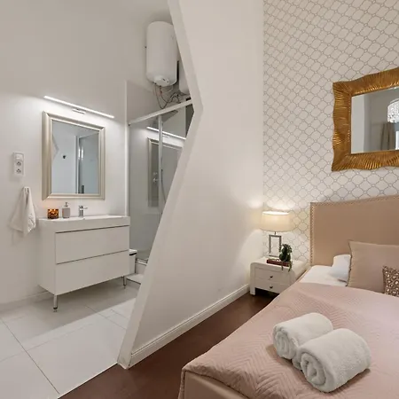 Designer Loft By Opera House, Cozy Artsy Hideout Budapest