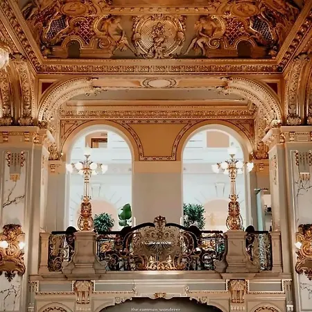 Designer Loft By Opera House, Cozy Artsy Hideout * Budapest